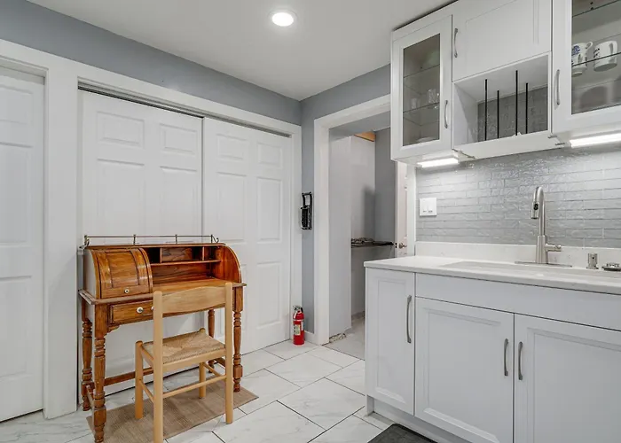 Appartement Downtown Gem! Super Walkable *